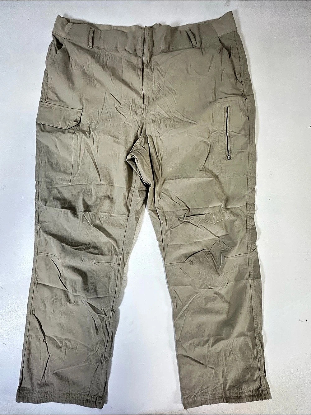 Athleta Trekkie Utility Cargo Pants, Athleta 657594, Women's Plus Size 22 Hiking
